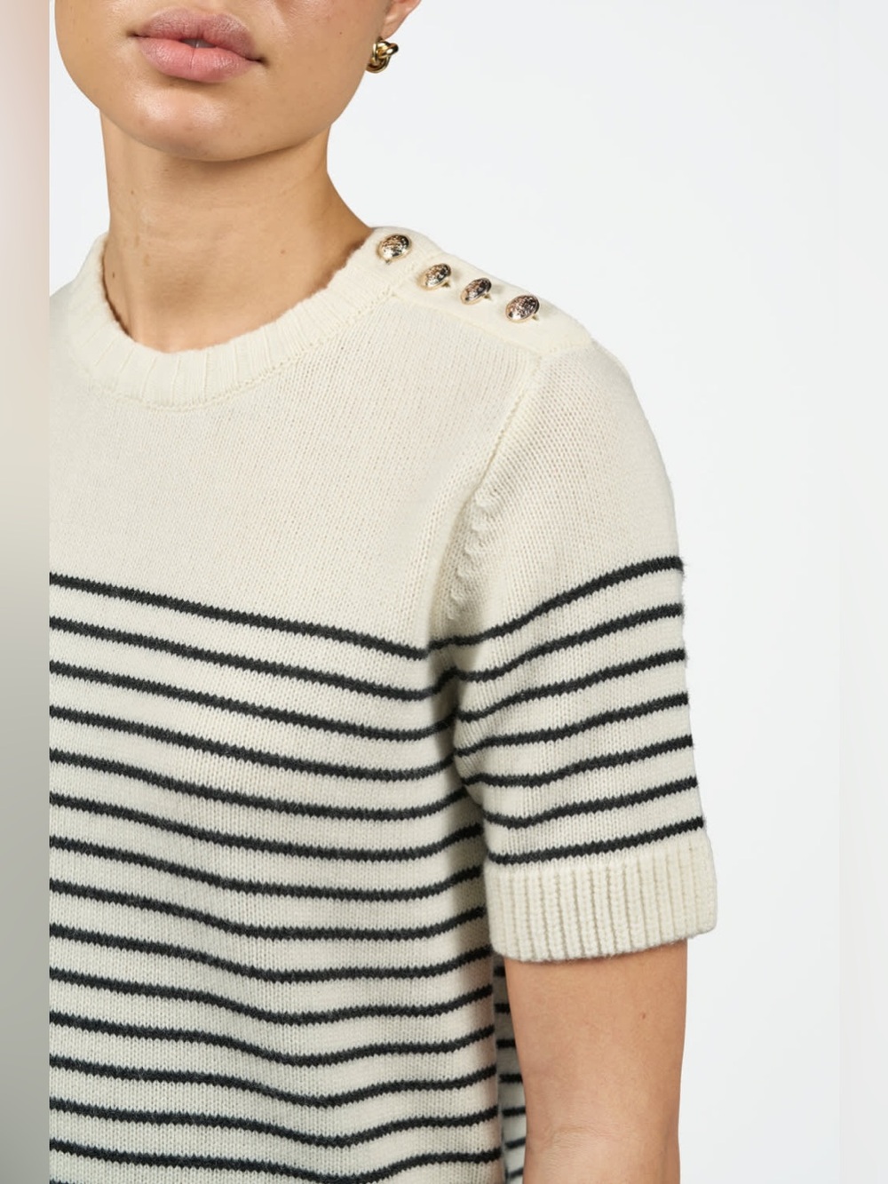 Ann Taylor Striped Short Sleeve Top in White & Blue Size Medium